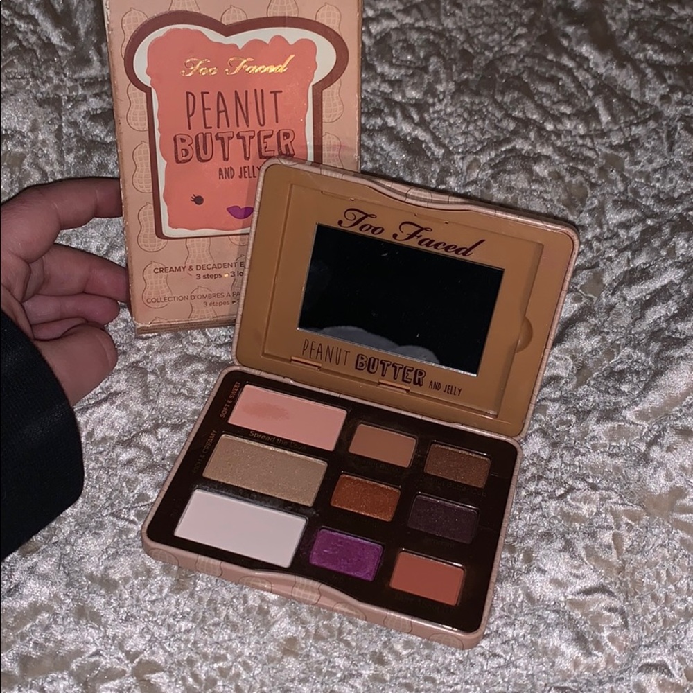 Too faced peanut butter palette